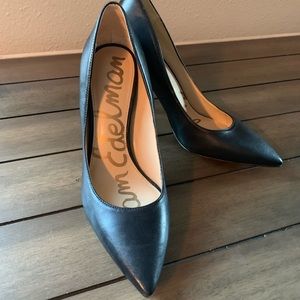 Sam Edelman Pointy Toe Pump - Size 7 - Matte Black